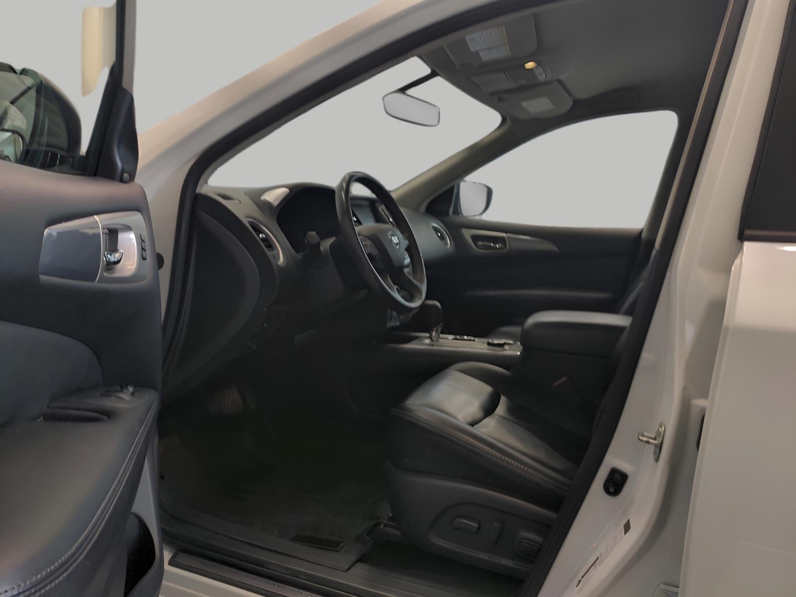 2018 Nissan Pathfinder SL