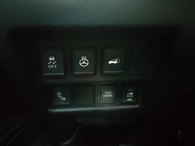 2018 Nissan Pathfinder SL