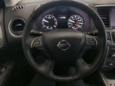 2018 Nissan Pathfinder SL