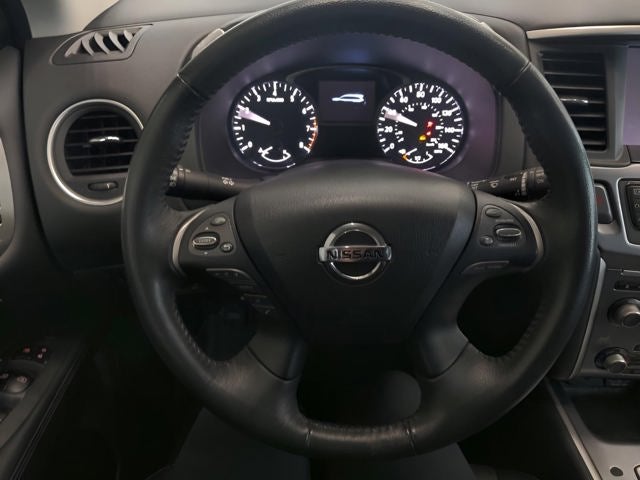 2018 Nissan Pathfinder SL