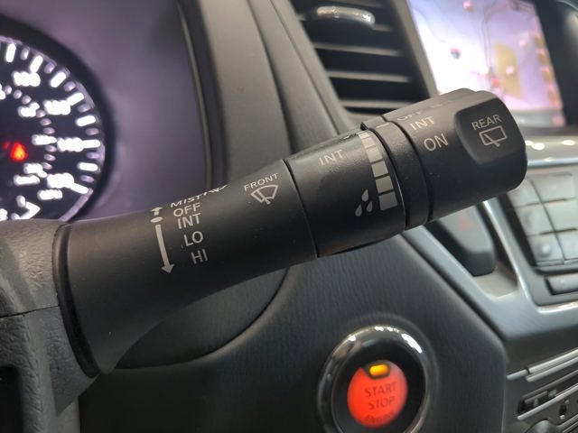 2018 Nissan Pathfinder SL