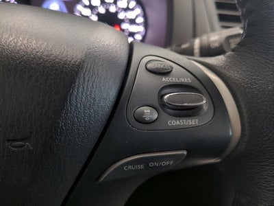 2018 Nissan Pathfinder SL