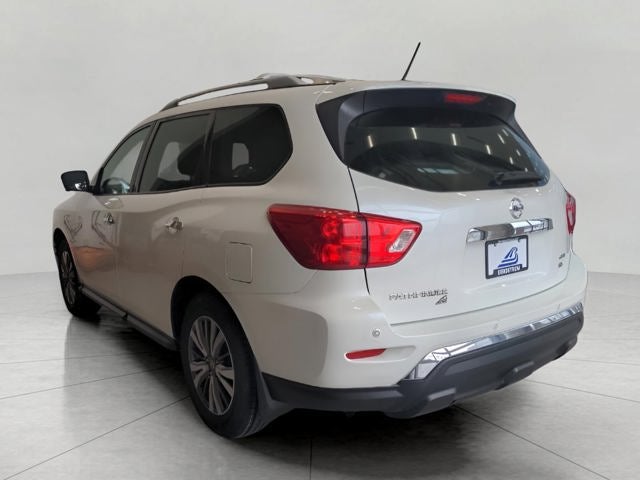 2018 Nissan Pathfinder SL