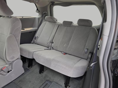 2017 Toyota Sienna LE