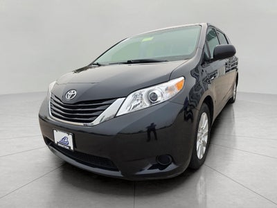 2017 Toyota Sienna LE
