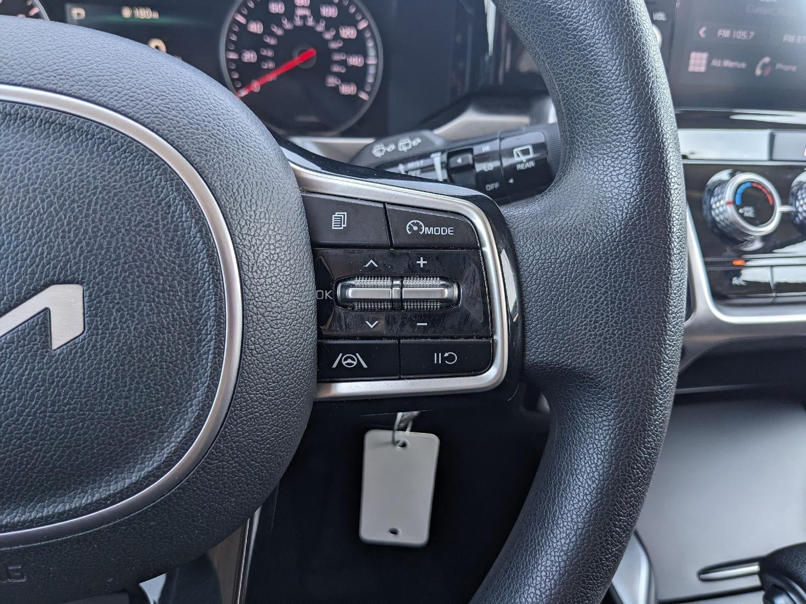 2022 Kia Sorento LX