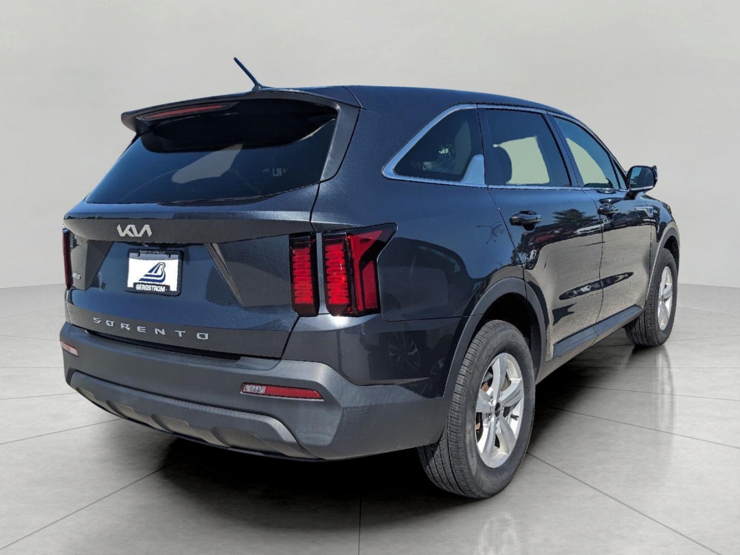 2022 Kia Sorento LX