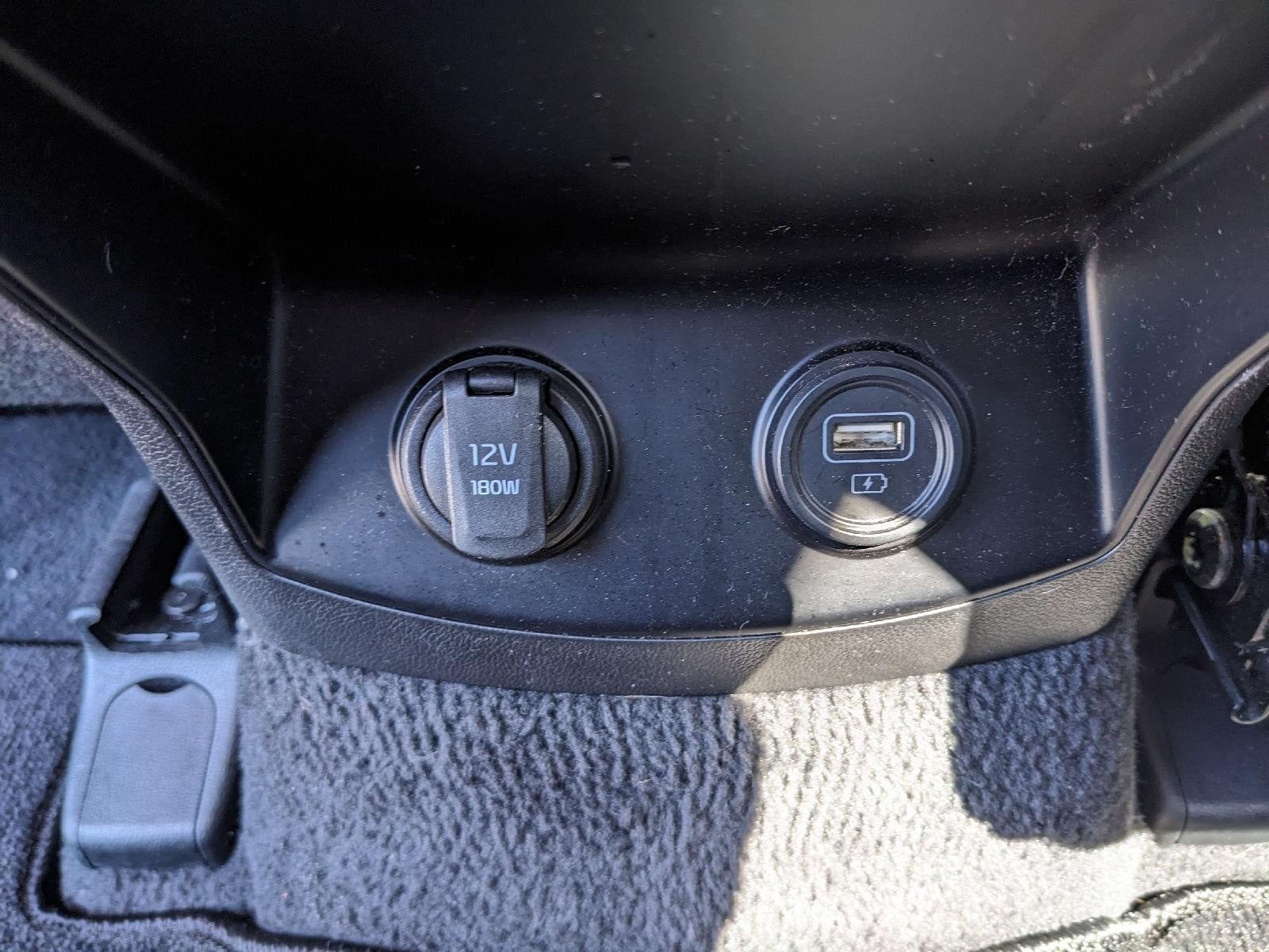 2022 Kia Sorento LX