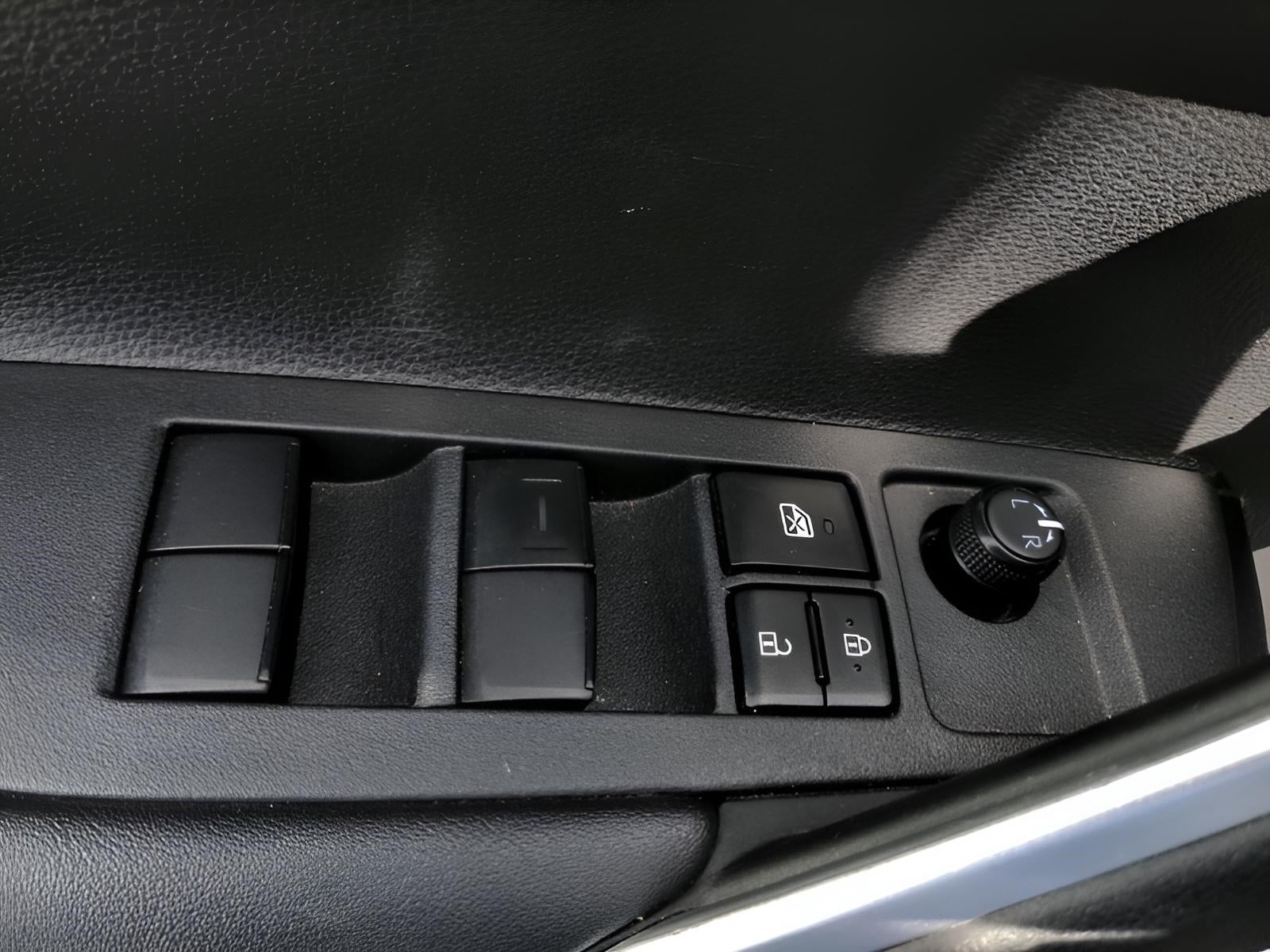 2023 Toyota Corolla Cross L