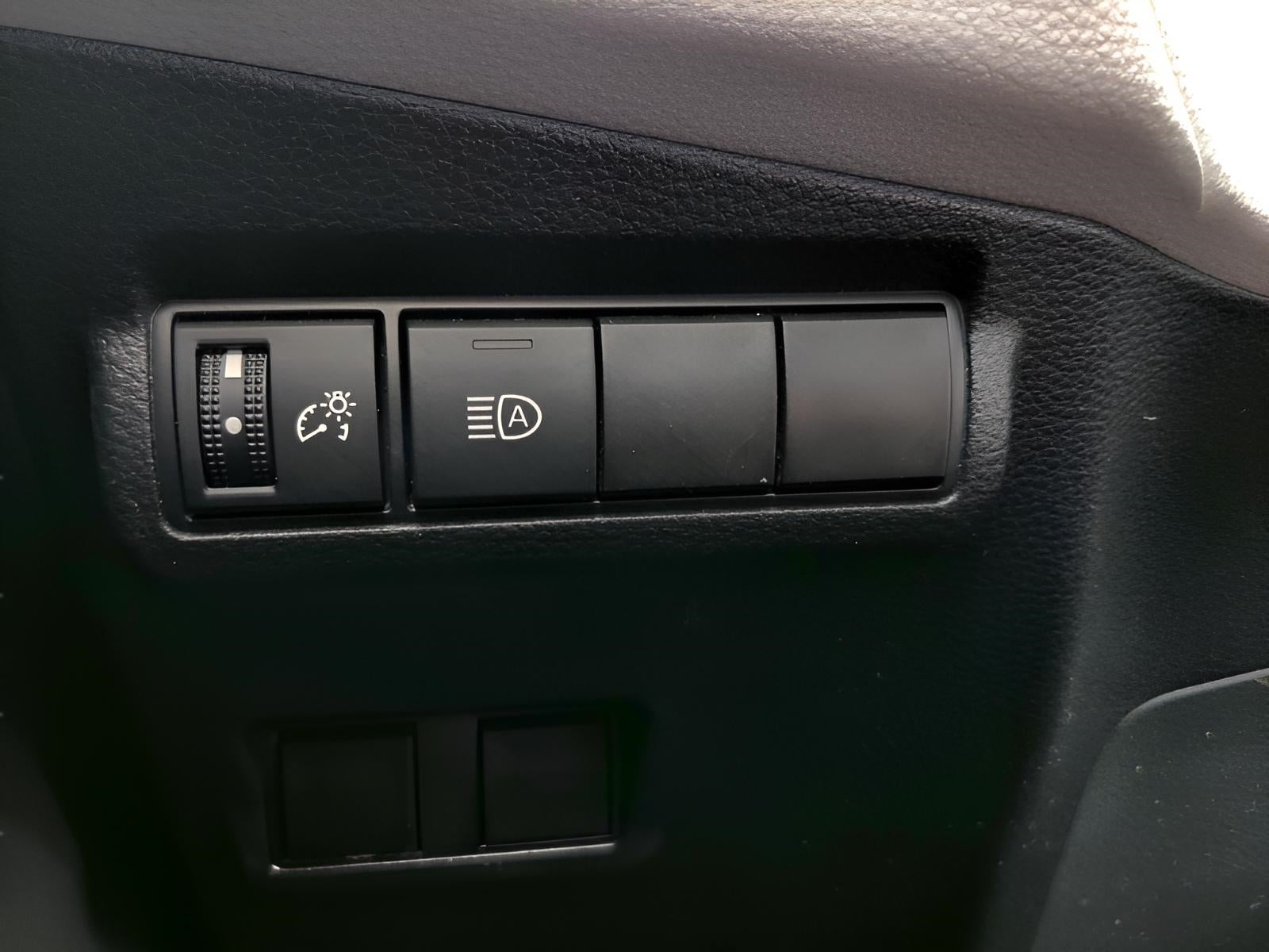 2023 Toyota Corolla Cross L