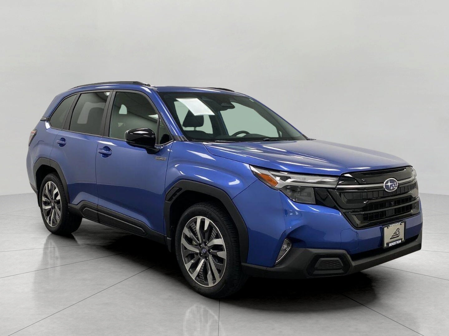 2025 Subaru Forester Touring Hybrid