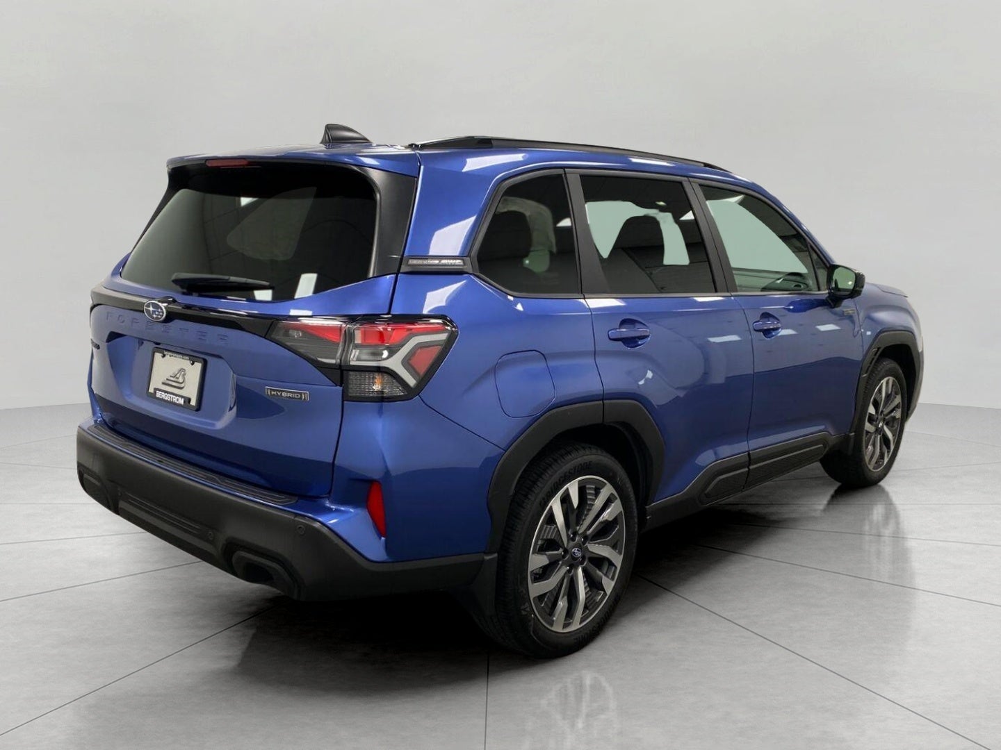 2025 Subaru Forester Touring Hybrid