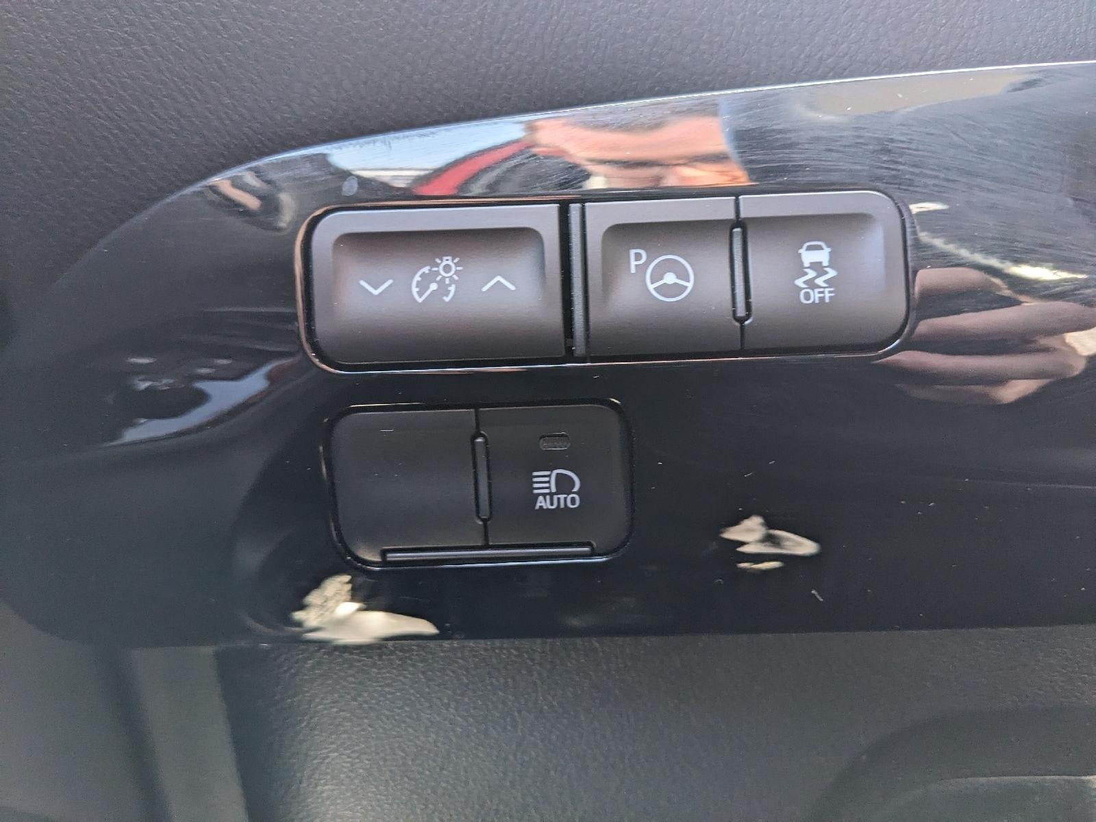 2021 Toyota Prius XLE