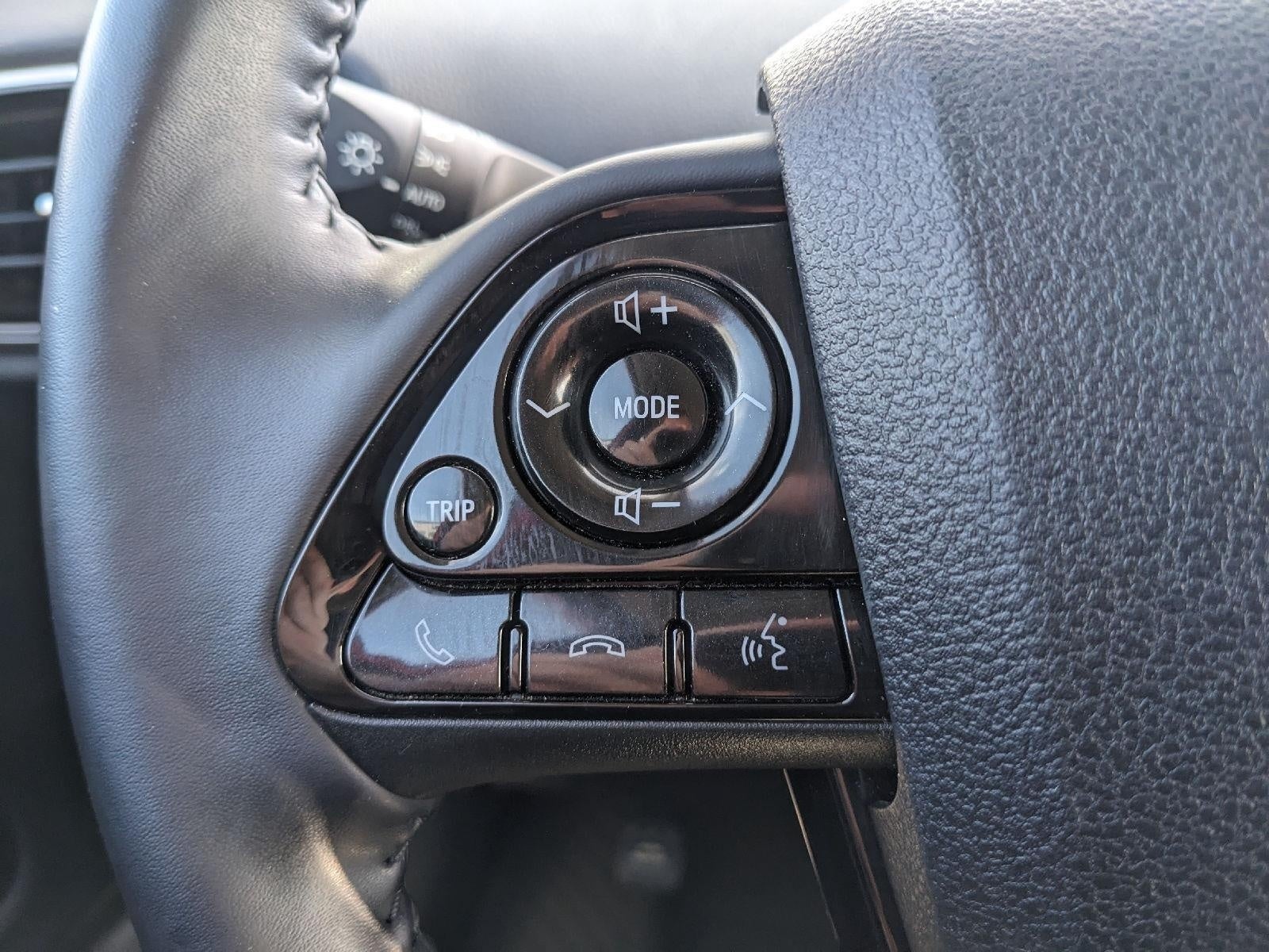 2021 Toyota Prius XLE