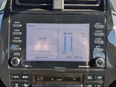 2021 Toyota Prius XLE