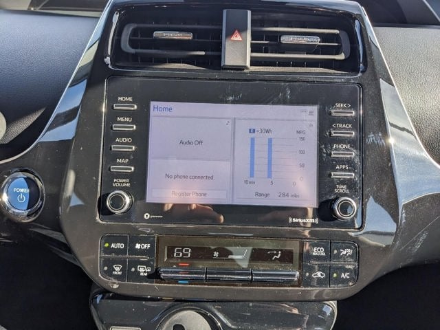2021 Toyota Prius XLE