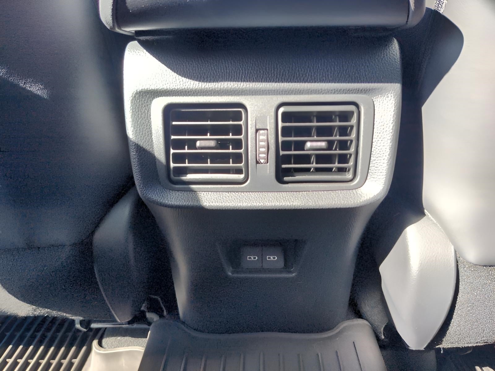 2024 Toyota Venza LE