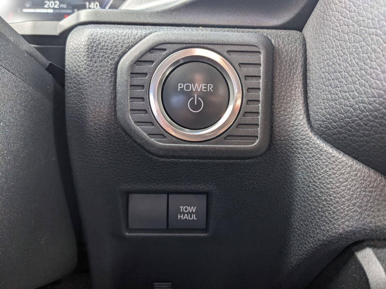 2024 Toyota Land Cruiser 4WD (Natl)