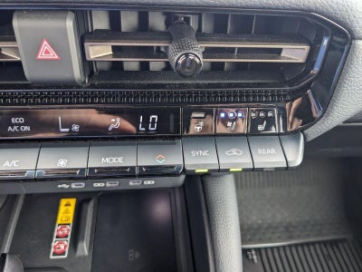 2024 Toyota Land Cruiser 4WD (Natl)
