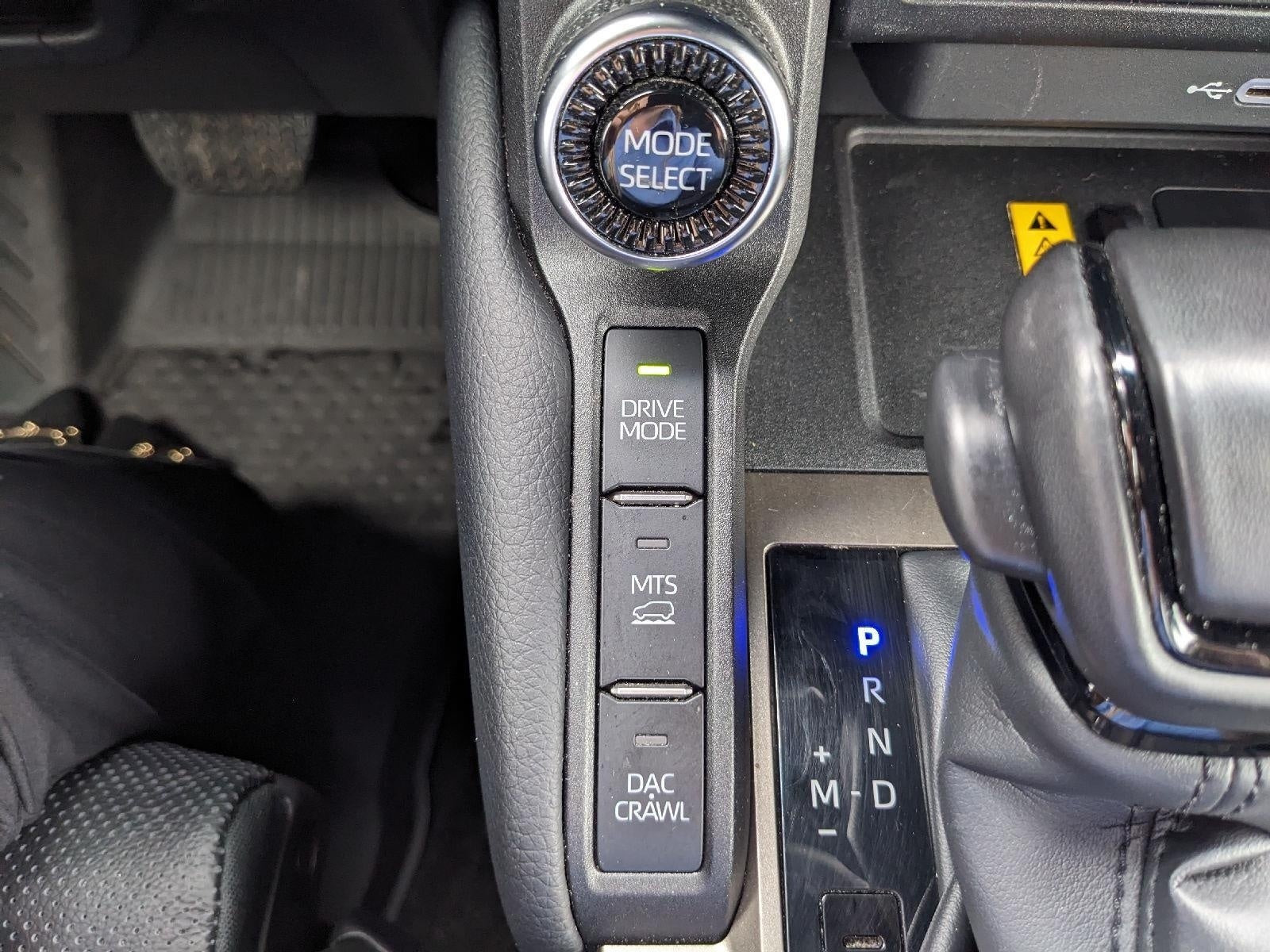 2024 Toyota Land Cruiser 4WD (Natl)