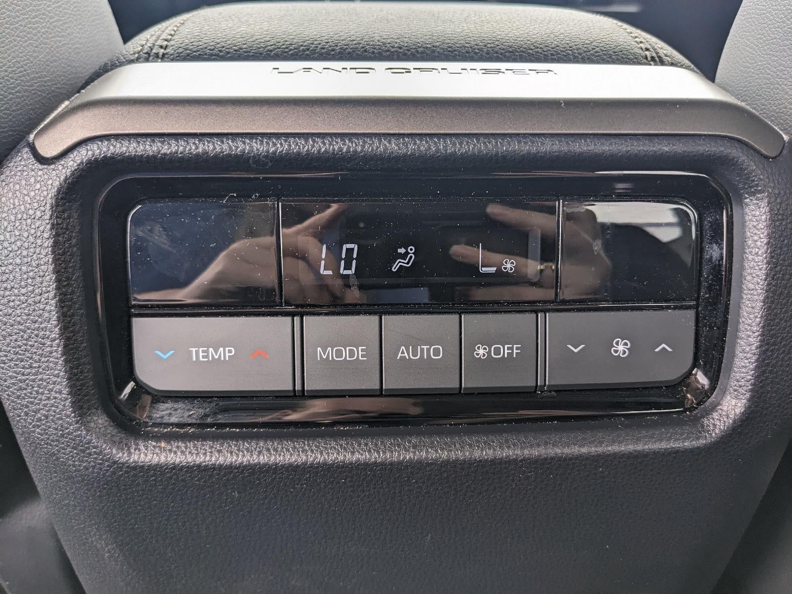 2024 Toyota Land Cruiser 4WD (Natl)