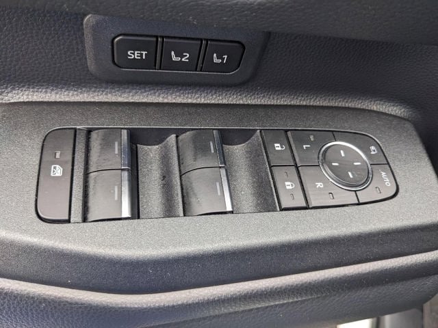 2024 Toyota Land Cruiser 4WD (Natl)