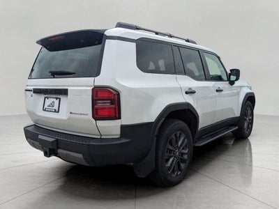 2024 Toyota Land Cruiser 4WD (Natl)