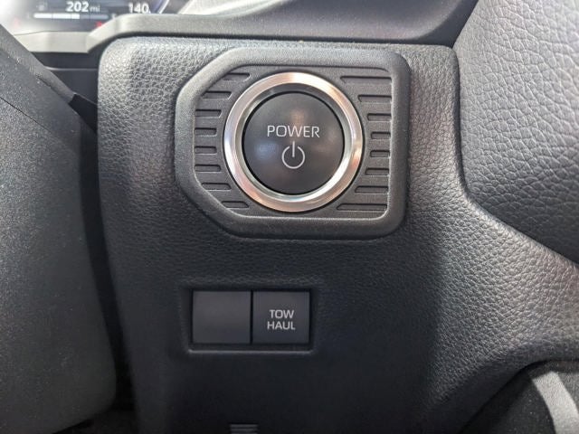 2024 Toyota Land Cruiser 4WD (Natl)