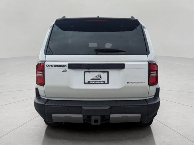 2024 Toyota Land Cruiser 4WD (Natl)