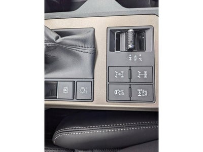 2024 Toyota Land Cruiser 4WD (Natl)