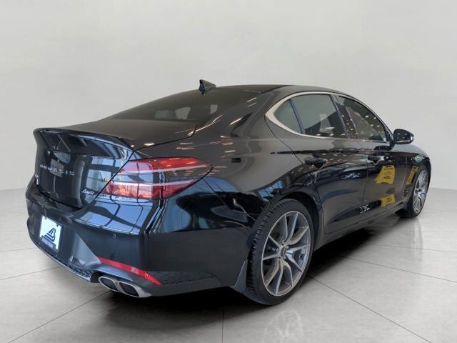 2022 Genesis G70 2.0T