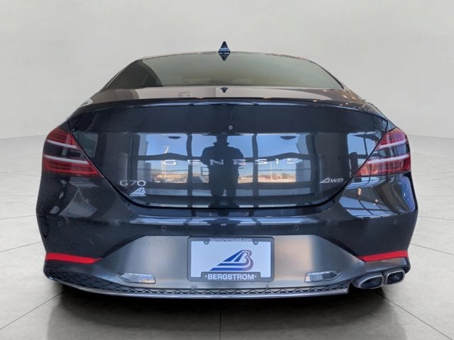 2022 Genesis G70 2.0T