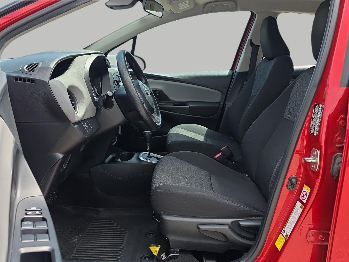 2017 Toyota Yaris L