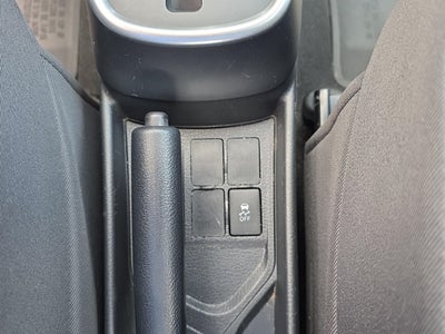 2017 Toyota Yaris L