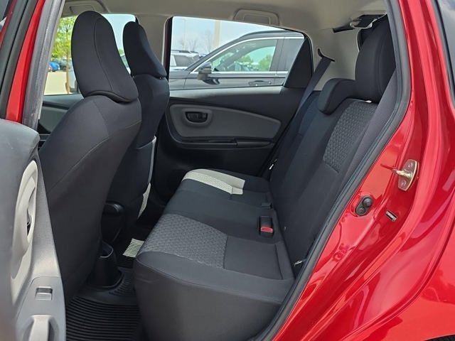 2017 Toyota Yaris L