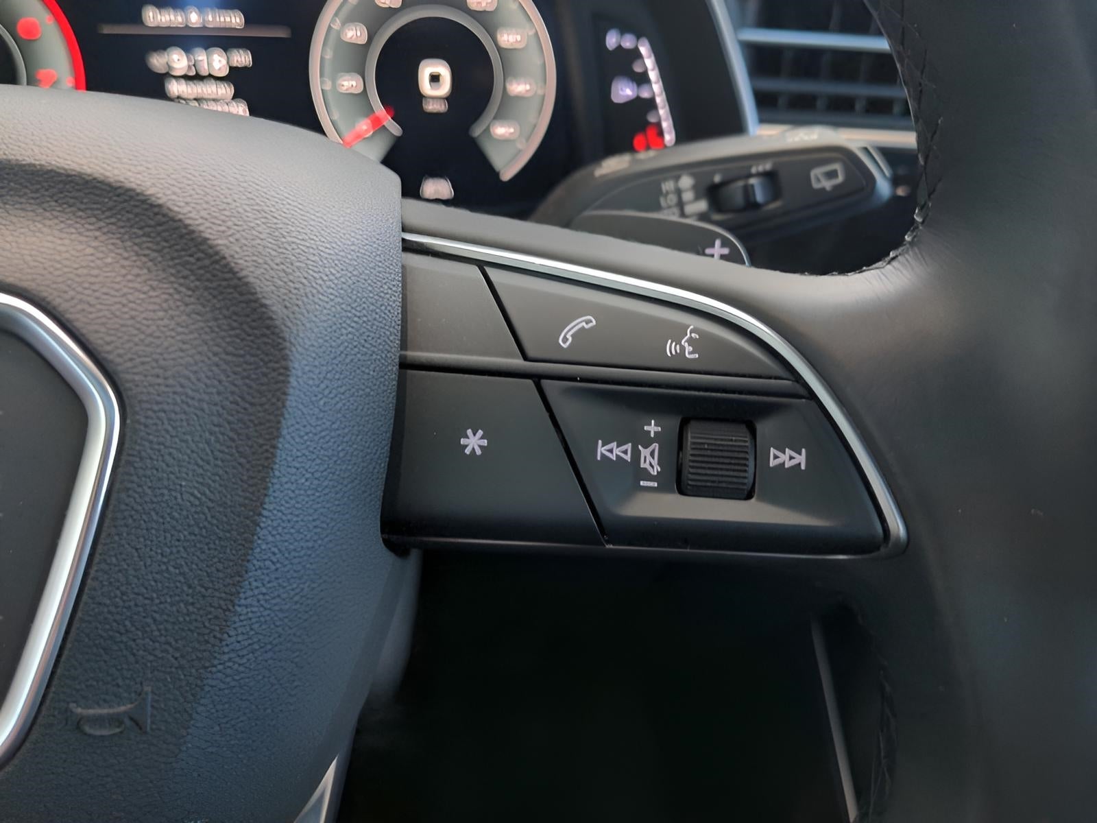 2021 Audi Q7 Premium Plus