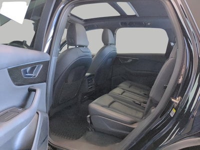 2021 Audi Q7 Premium Plus