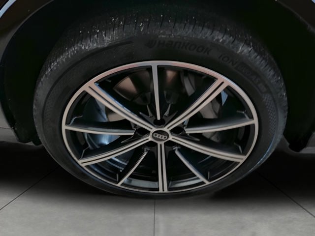 2021 Audi Q7 Premium Plus