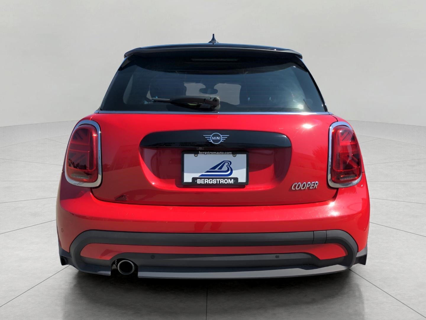 2022 MINI Hardtop 2 Door Cooper