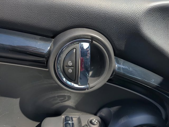 2022 MINI Hardtop 2 Door Cooper