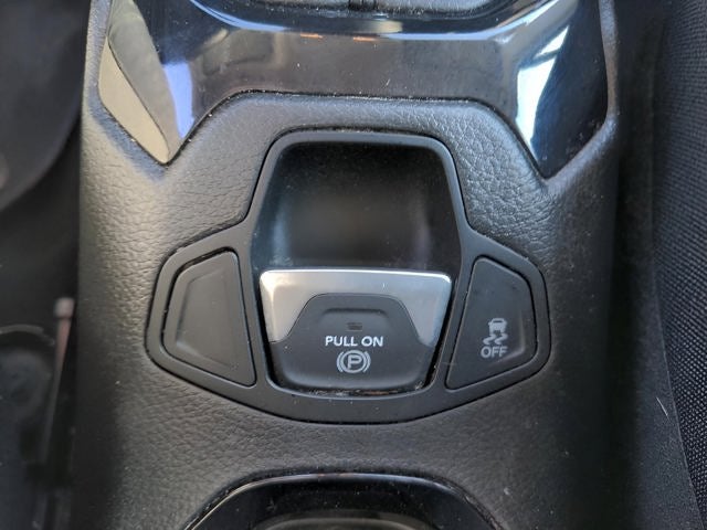 2017 Jeep Renegade Altitude