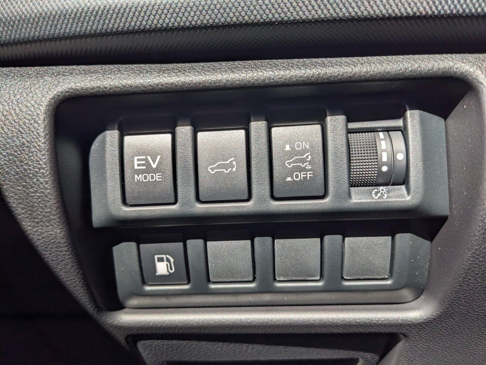 2026 Subaru FORESTER Premium Hybrid