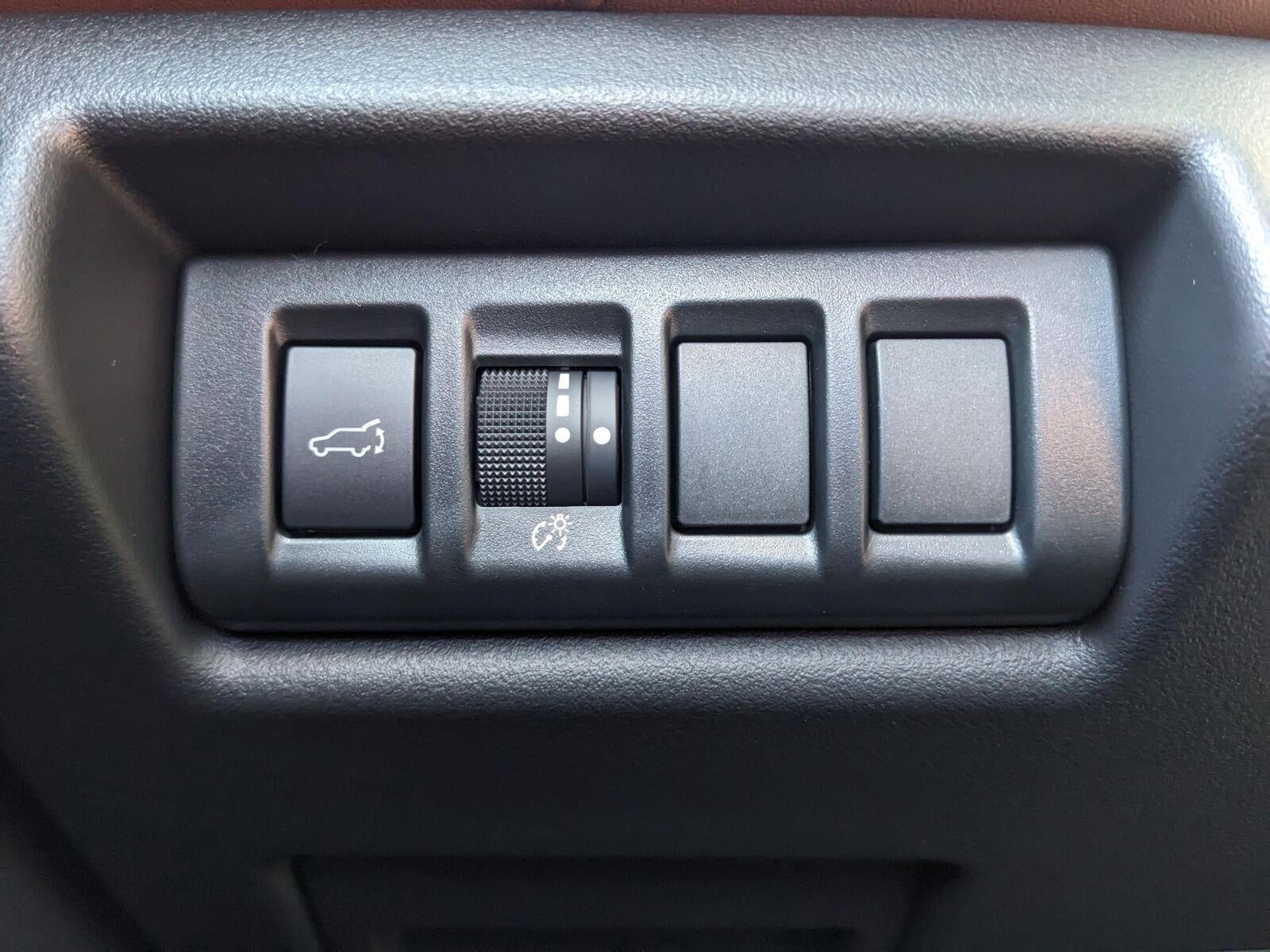 2026 Subaru OUTBACK Touring