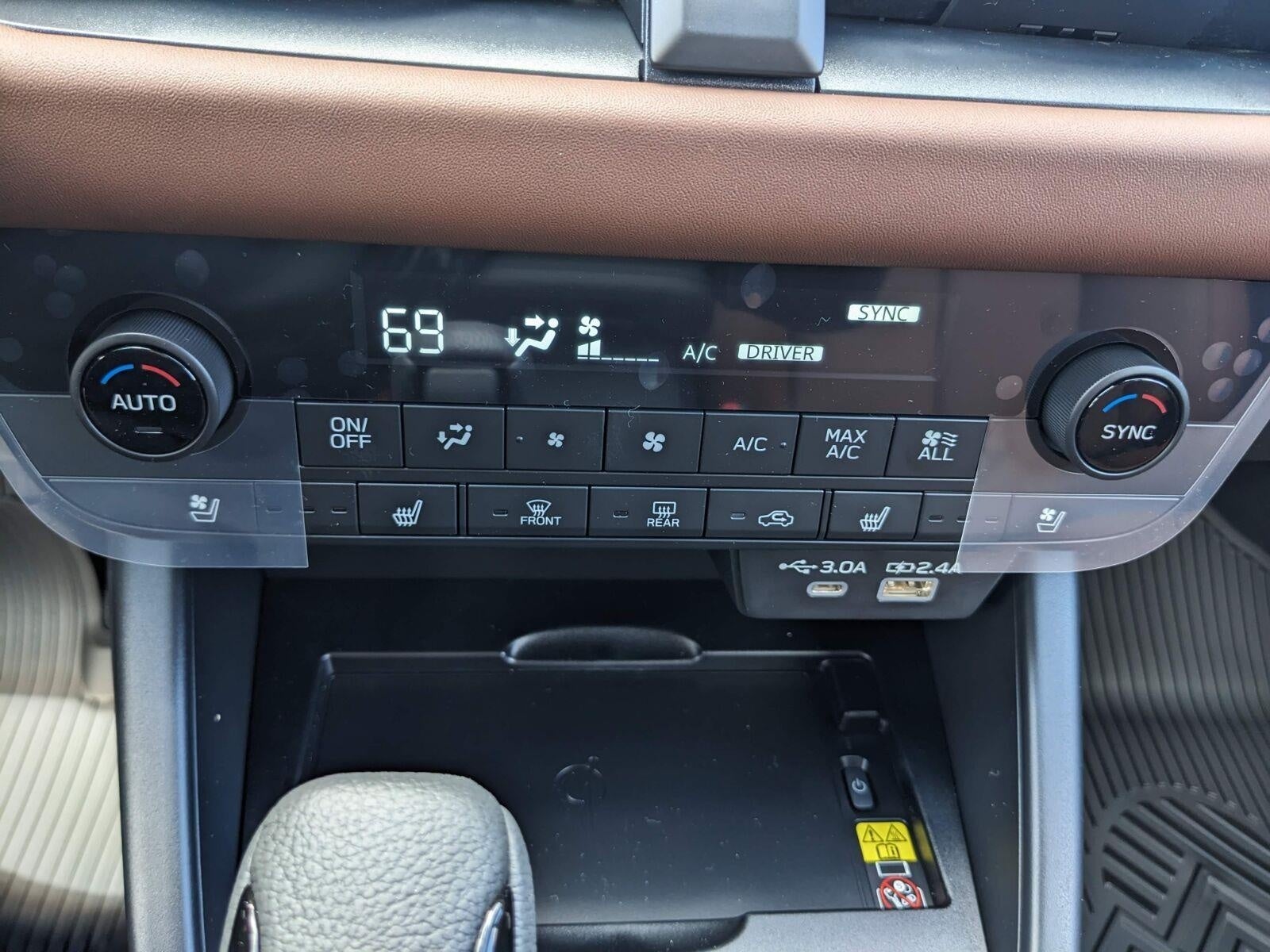 2026 Subaru OUTBACK Touring