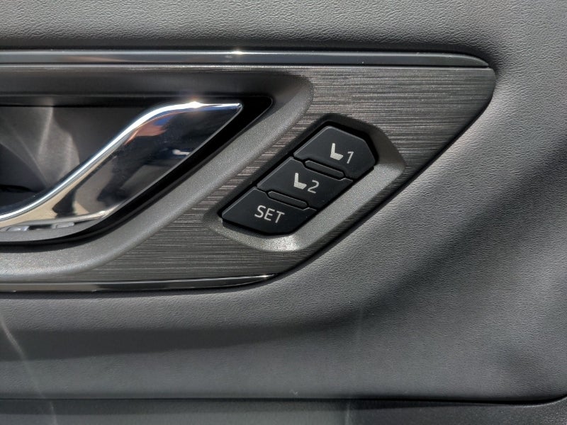 2026 Subaru Outback Touring XT - Photo 9