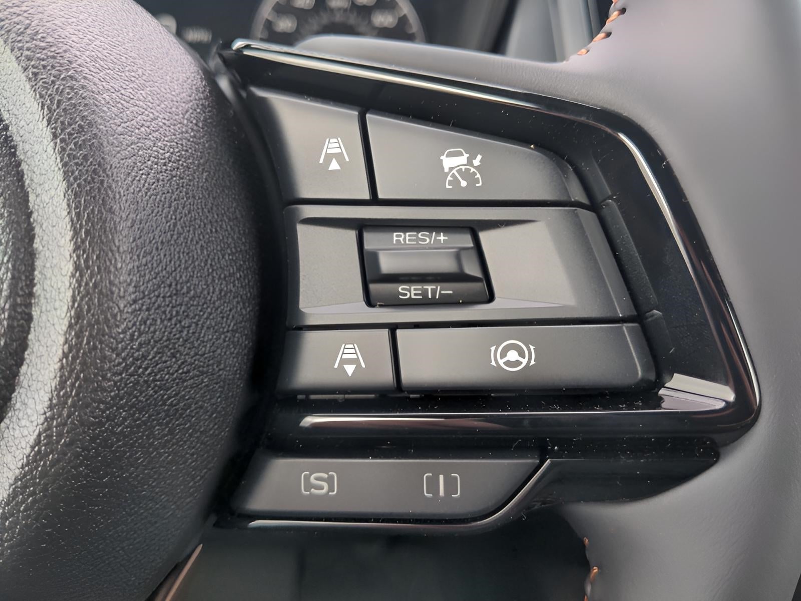 2025 Subaru FORESTER Sport Hybrid