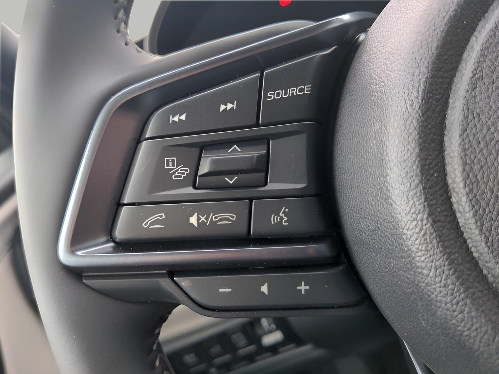 2025 Subaru FORESTER Limited Hybrid