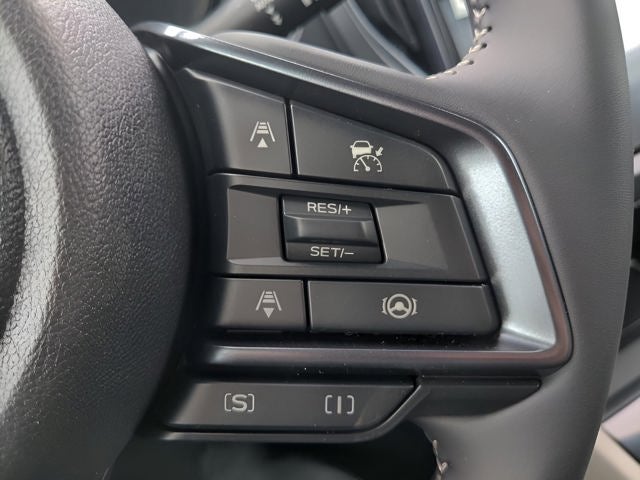 2025 Subaru FORESTER Limited Hybrid