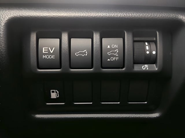 2025 Subaru FORESTER Limited Hybrid