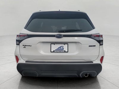 2025 Subaru FORESTER Limited Hybrid